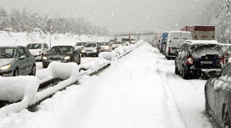 Veel sneeuw op de wegen